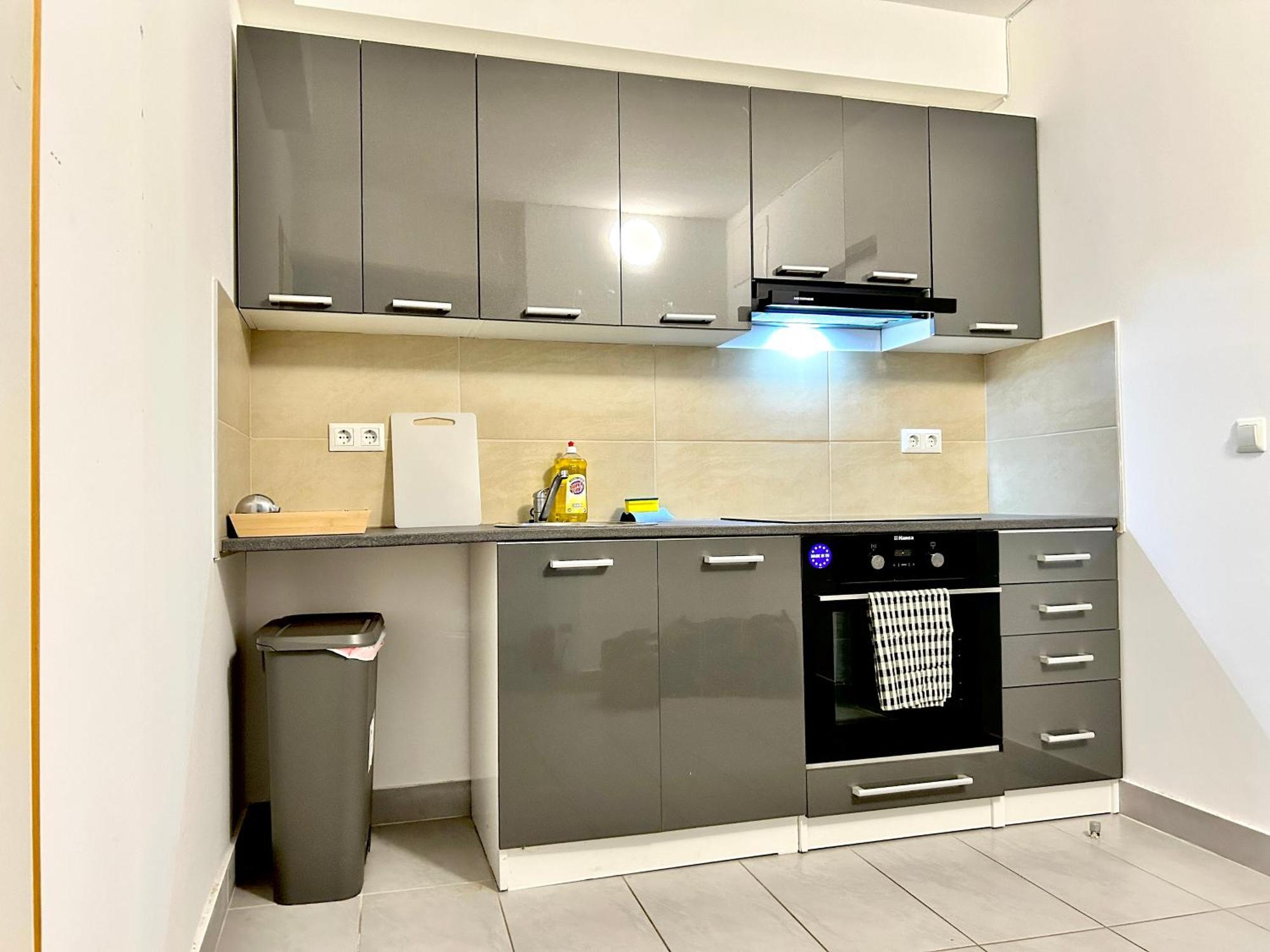Stylish Schonbrunn Apartments - Free Underground Parking Vienne Extérieur photo